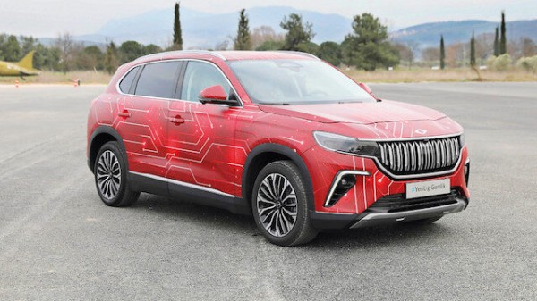 Elektriklide yerli otomobil rüzgarı: Yollara çıkan her üç araçtan biri TOGG oldu