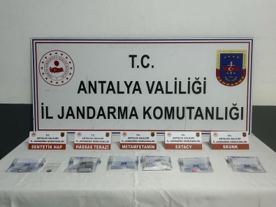 Manavgat'ta Uyusturucu Operasyonu Açiklamasi 1 Tutuklama