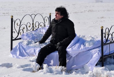 Prof. Dr. Kavukcu'nun Aci Günü