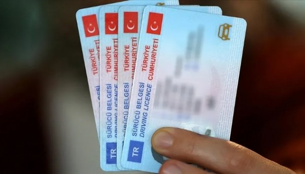 Araç sürücüleri dikkat! Süre 1 yıl uzatıldı