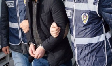 Adana'da sosyal medyadan PKK propagandası yapan 4 sanığa hapis cezası