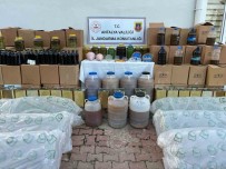 Antalya'da 3,5 Ton Sahte Zeytinyagi Ele Geçirildi