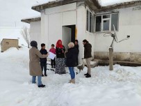 Agri'da 25 Bin 653 Ögrenci Ailesi Ziyaret Edildi