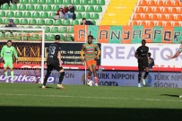 Alanyaspor, Iki Hafta Istanbul Deplasmaninda Olacak