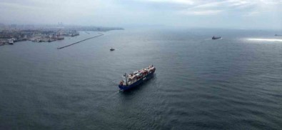 Toplam Ihracatin Yüzde 51'Ini Gerçeklestiren Üç Il Deprem Tehdidi Altinda; 'Acil Eylem Plani Devreye Sokulmali'