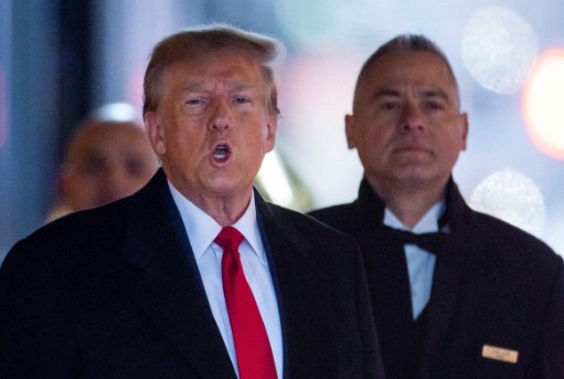 Donald Trump: Ben başkan olsaydım, üs saldırısı gerçekleşmezdi