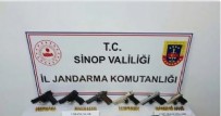 Sinop'ta ruhsatsız silah operasyonu! 5 gözaltı