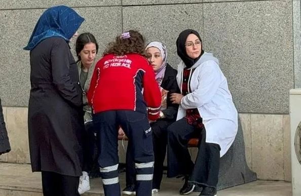 İstanbul Bayrampaşa Belediyesi binasında yangın