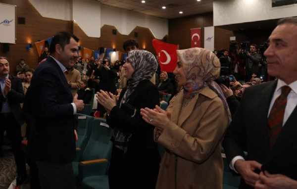 Murat Kurum: 100 bin kiralık konut desteği ile 18 ayda evleri teslim edeceğiz