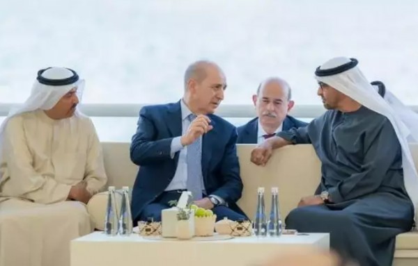 Kurtulmuş, Al Nahyan ile görüştü