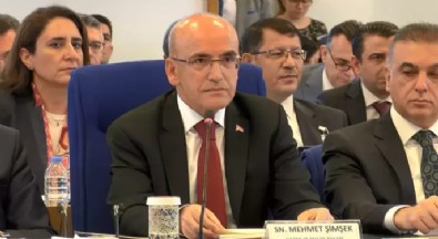 Bakan Şimşek: İhracatçılarımızı güçlü şekilde desteklemeye devam ediyoruz