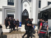 Cinayetle Yargilanan Abi, Kardes Ve Arkadaslarina Ceza Yagdi