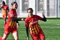 Zeynep Bilir Hat-Trick Yapti, 11 Maçta 15 Gol Atti