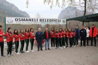 1308 Osmaneli Belediyespor Kiz Voleybol Takimina Tam Destek Haberi