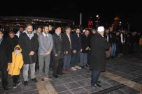 Kayseri'de Israil Tarafindan Öldürülen Binlerce Filistinli Için Giyabi Cenaze Namazi Kilindi