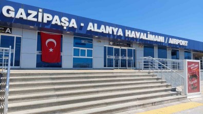 Gazipasa-Alanya Havalimani'ni 2023'Te 849 Bin 155 Yolcu Kullandi