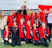 Gedizli Kizlar Futbolda Il Birincisi Oldu