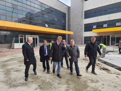 Gölcük Devlet Hastanesi'nde Sona Dogru