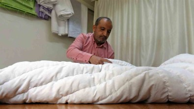 Yozgat'ta 41 Yildir Yorgancilik Meslegini Ayakta Tutabilmek Için Çalisiyor