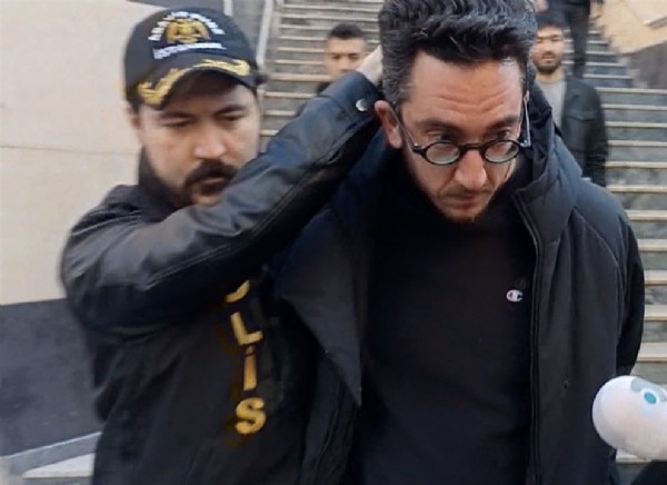 Kıvanç Talu Beril Talu yakalandı! Fenomen çift 150 milyon TL ile kaçmıştı!