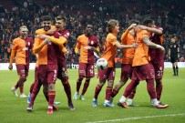 Galatasaray'da 3 Genç Futbolcu Ilk Kez Oynadi