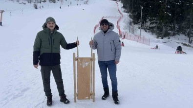 Artvin Atabari Kayak Merkezi Hafta Sonu Ziyaretçilerini Agirladi