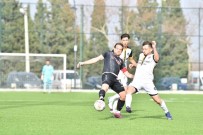 Sampiyonluk Adayi 1965 Manisa Spor Evinde Kaybetti