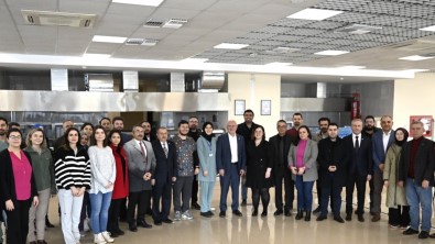 Usak Üniversitesi Oryantasyon Programi Ile Yeni Personellerine Hos Geldin Dedi