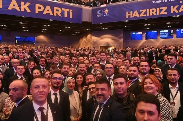 AK Parti'den heyecan yaratan Türkiye Yüzyılı belediyeciliği! Yılların birikimi ve gelecek vizyonu harmanlandı