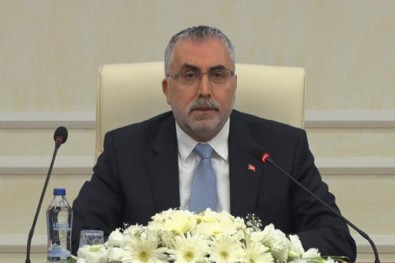 Bakan Işıkhan duyurdu! Emekli maaşı ve çalışma saatleriyle ilgili açıklama geldi