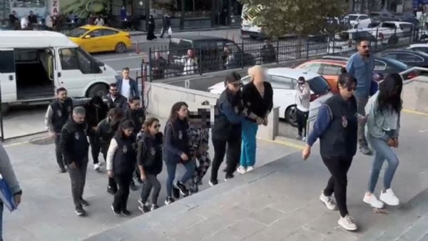 Masaj salonu ve güzellik merkezlerine fuhuş baskını: 7 gözaltı