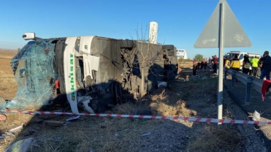 Aksaray'da otobüs devrildi: Çok sayıda ölü ve yaralı var