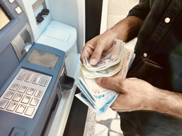 Hükümet harekete geçti: Emekli maaş farkıyla ilgili düzenleme geliyor