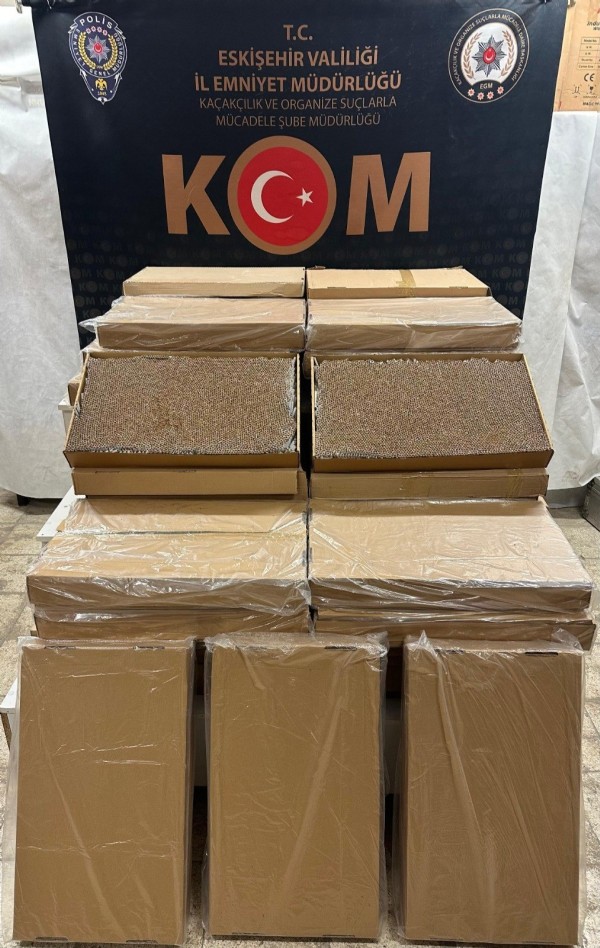 Eskişehir’de çok sayıda kaçak sigara ve filtre ele geçti