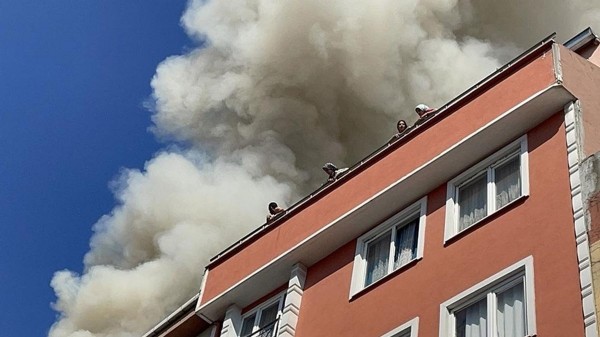 Şişli'de yangın: Ekipler sevk edildi