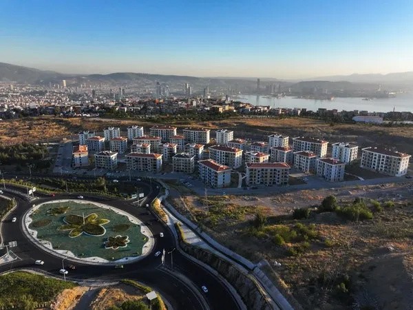 Güçlü devlet İzmir depreminin yaralarını da sardı: Depremzedelere 4 yılda 4 bin 602 konut teslim edildi