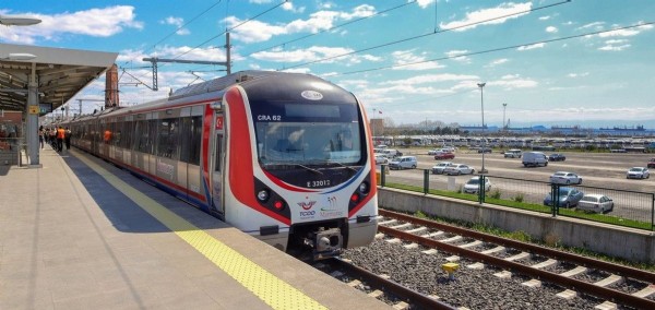 Marmaray'dan yeni rekor! 11'inci yaşını böyle kutladı