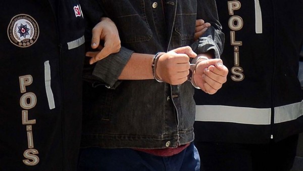 İstanbul'da sahte pasaport şebekesi çökertildi: 13 gözaltı