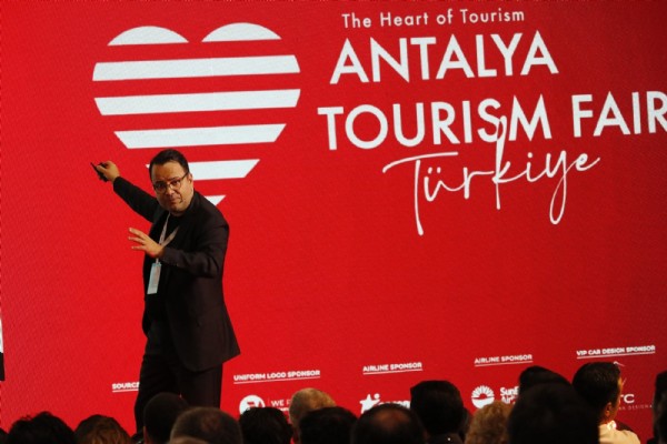 Turizm sektörü Antalya'da buluştu, 78 ülkeden 30.000 ziyaretçi hedefi aşıldı