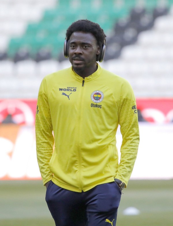 Osayi Samuel bedelsiz gidebilir! Fenerbahçeli yöneticileri kızdıran hareket