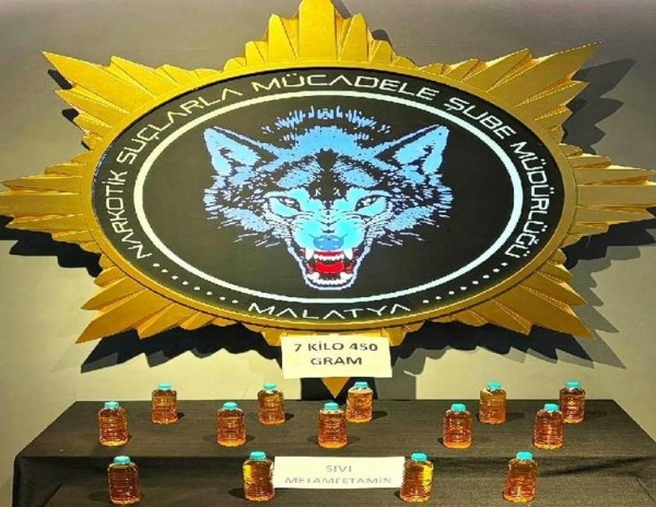 10 milyon TL'lik uyuşturucu toprak altından çıktı