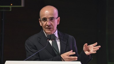 Bakan Şimşek: İş gücü göstergeleri hedeflerden daha olumlu seyrediyor