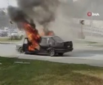 İstanbul'da otoyolda seyreden otomobil yandı Haberi