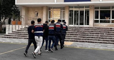 Mersin'de pkk/kck operasyonunda 5 tutuklama