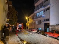 Müstakil evde çıkan yangın panik yarattı: Yaşlı adam son anda kurtarıldı!