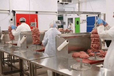 Köfteci Yusuf'un ardından yeni bir skandal daha! Dönerin içinden çıkanlar şok etti