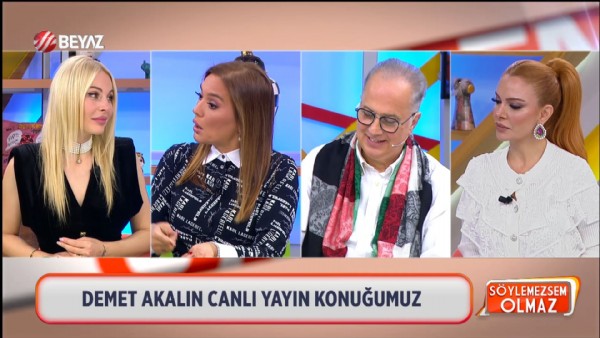 Demet Akalın Söylemezsem Olmaz'da!