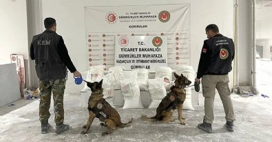 Zehir tacirlerine dev darbe! 4,5 ton metamfetamin ele geçirildi.