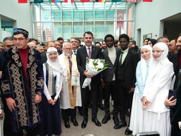 Murat Kurum açıkladı: 2025’in sonuna kadar 453 bin konut ve iş yeri tamamlanacak