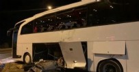 Otobüs ile kamyon çarpıştı! Çok sayıda yaralı var